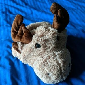 Moose hat with built-in scarf and mitten pockets